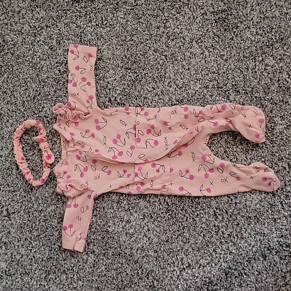 Jessica Simpson one piece with bow 0-3 month